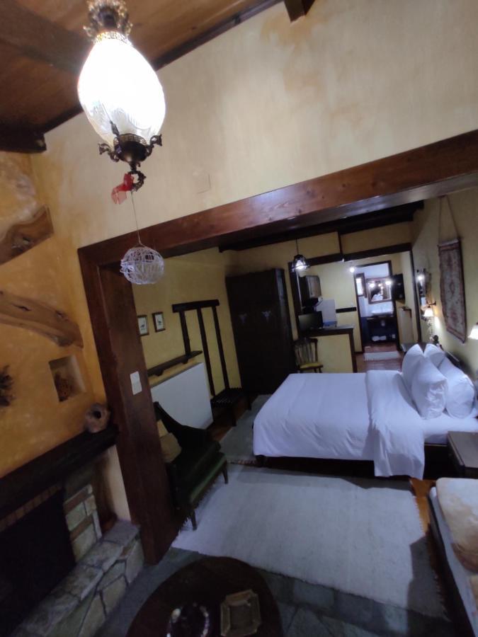 Hotel Xenonas Brizi Eláti Zewnętrze zdjęcie