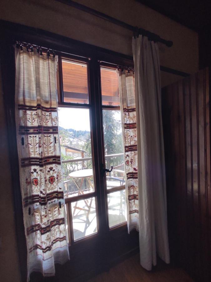 Hotel Xenonas Brizi Eláti Zewnętrze zdjęcie
